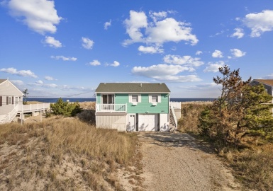 311 Phillips Rd, Sandwich, Massachusetts 02563, 3 Bedrooms Bedrooms, 5 Rooms Rooms,2 BathroomsBathrooms,Residential,For Sale,Phillips Rd,73316062