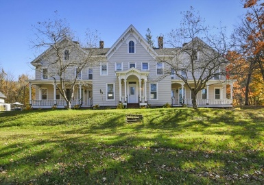 45 Forest St, Lee, Massachusetts 01238, 12 Bedrooms Bedrooms, 20 Rooms Rooms,7 BathroomsBathrooms,Residential Income,For Sale,Forest St,73318580