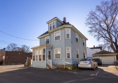 4 Fay Place, Haverhill, Massachusetts 01830, 4 Bedrooms Bedrooms, 4 Rooms Rooms,1 BathroomBathrooms,Residential Lease,For Rent,Fay Place,73319244