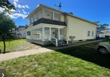 86 Alden St, Springfield, Massachusetts 01109, 5 Bedrooms Bedrooms, 9 Rooms Rooms,2 BathroomsBathrooms,Residential,For Sale,Alden St,73319169