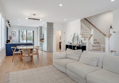 646 Webster St, Needham, Massachusetts 02492, 4 Bedrooms Bedrooms, 7 Rooms Rooms,4.5 BathroomsBathrooms,Residential,For Sale,Webster St,73319337