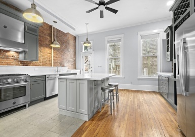 337 K Street, Boston, Massachusetts 02127, 4 Bedrooms Bedrooms, 8 Rooms Rooms,3 BathroomsBathrooms,Residential Lease,For Rent,K Street,73319363