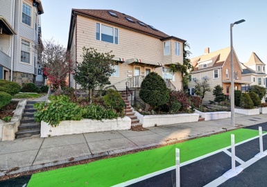 41 Winship St, Boston, Massachusetts 02135, 2 Bedrooms Bedrooms, 4 Rooms Rooms,1 BathroomBathrooms,Residential Lease,For Rent,Winship St,73319407