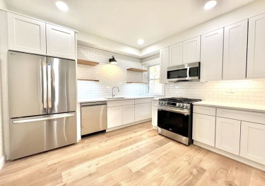 6 Parkway, Brookline, Massachusetts 02445, 3 Bedrooms Bedrooms, 7 Rooms Rooms,2 BathroomsBathrooms,Residential Lease,For Rent,Parkway,73319480