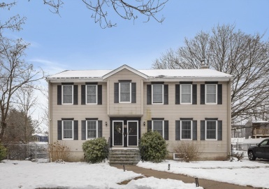 15 Bunker St, Boston, Massachusetts 02136, 2 Bedrooms Bedrooms, 5 Rooms Rooms,2 BathroomsBathrooms,Residential,For Sale,Nedder Estates Condiminium,Bunker St,73324538