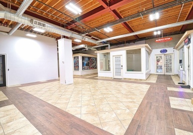 582 Essex Street, Lawrence, Massachusetts 01840, ,Commercial Lease,For Rent,Essex Street,73325217
