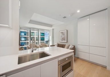 135 Seaport Blvd, Boston, Massachusetts 02210, 1 Bedroom Bedrooms, 3 Rooms Rooms,1.5 BathroomsBathrooms,Residential,For Sale,Echelon Seaport,Seaport Blvd,73325259