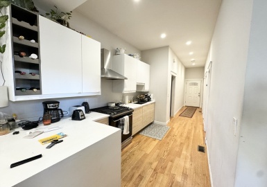 7 Grant Street, Boston, Massachusetts 02125, 4 Bedrooms Bedrooms, 7 Rooms Rooms,2 BathroomsBathrooms,Residential Lease,For Rent,Grant Street,72784341