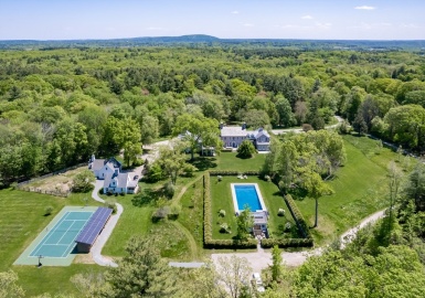 401 Sandy Valley Rd, Westwood, Massachusetts 02090, 7 Bedrooms Bedrooms, 26 Rooms Rooms,6.5 BathroomsBathrooms,Residential,For Sale,Sandy Valley Rd,73330261