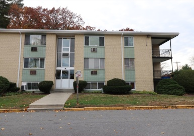 24 Nelson Drive, Randolph, Massachusetts 02368, 2 Bedrooms Bedrooms, 4 Rooms Rooms,1 BathroomBathrooms,Residential Lease,For Rent,Nelson Drive,73331435