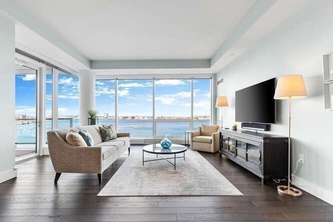 22 Liberty Dr, Boston, Massachusetts 02210