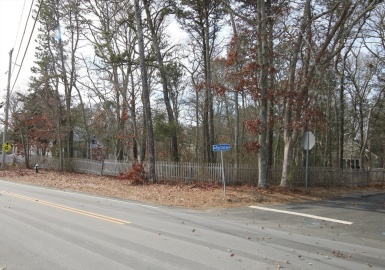 41 Pine Crest, Barnstable, Massachusetts 02632, ,Land,For Sale,Pine Crest,73333657
