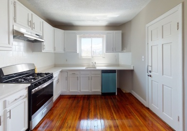 280 Mcgrath Highway, Boston, Massachusetts 02143, 3 Bedrooms Bedrooms, 4 Rooms Rooms,1 BathroomBathrooms,Residential Lease,For Rent,Mcgrath Highway,73334281