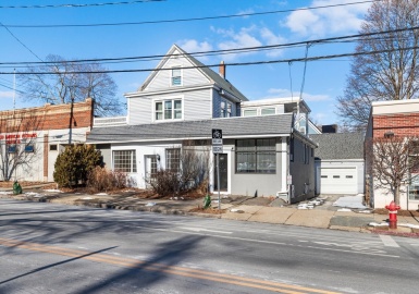 1205 Massachusetts Ave, Arlington, Massachusetts 02476, 6 Bedrooms Bedrooms, 16 Rooms Rooms,4.5 BathroomsBathrooms,Residential Income,For Sale,Massachusetts Ave,73335249