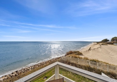 94 Shore Dr W, Mashpee, Massachusetts 02649, 1 Bedroom Bedrooms, 3 Rooms Rooms,1 BathroomBathrooms,Residential,For Sale,Tidewatch,Shore Dr W,73335525