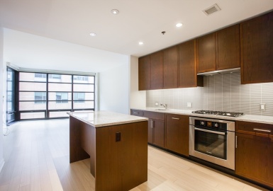 580 Washington St, Boston, Massachusetts 02111, 1 Bedroom Bedrooms, 3 Rooms Rooms,1 BathroomBathrooms,Residential,For Sale,Washington St,73337786