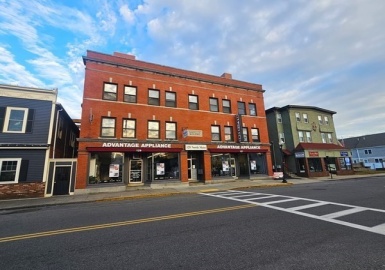 127-129 N Main St, Mansfield, Massachusetts 02048, ,Commercial Lease,For Rent,N Main St,73341069