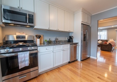 16 Bayberry Drive, Sharon, Massachusetts 02067, 2 Bedrooms Bedrooms, 4 Rooms Rooms,1 BathroomBathrooms,Residential Lease,For Rent,Bayberry Drive,73341220