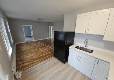 8R Ashley, Boston, Massachusetts 02130, 2 Bedrooms Bedrooms, 4 Rooms Rooms,1 BathroomBathrooms,Residential Lease,For Rent,Ashley,73341729