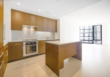 580 Washington St, Boston, Massachusetts 02111, 2 Bedrooms Bedrooms, 6 Rooms Rooms,2 BathroomsBathrooms,Residential,For Sale,Washington St,73346332