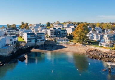55 Brackett Pl, Marblehead, Massachusetts 01945, 2 Bedrooms Bedrooms, 4 Rooms Rooms,1.5 BathroomsBathrooms,Residential,For Sale,Glover Landing,Brackett Pl,73348196