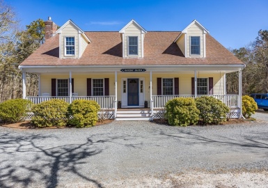 41 Mello Ln, Harwich, Massachusetts 02645, 4 Bedrooms Bedrooms, 7 Rooms Rooms,2 BathroomsBathrooms,Residential,For Sale,Mello Ln,73348597