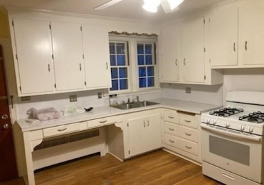 626 South Main Street, Fall River, Massachusetts 02721, 2 Bedrooms Bedrooms, 4 Rooms Rooms,1 BathroomBathrooms,Residential Lease,For Rent,South Main Street,73354028