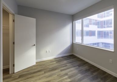 50 Rogers St., Cambridge, Massachusetts 02142, 1 Bedroom Bedrooms, 3 Rooms Rooms,1 BathroomBathrooms,Residential Lease,For Rent,Rogers St.,73352859