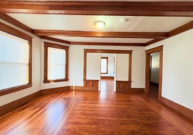 14 Coomes, Springfield, Massachusetts 01108, 3 Bedrooms Bedrooms, 5 Rooms Rooms,1 BathroomBathrooms,Residential Lease,For Rent,Coomes,73354105