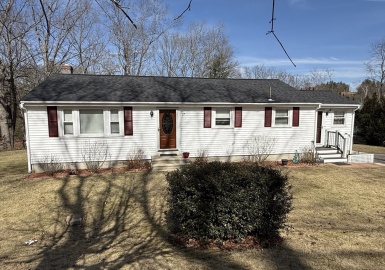 17 Mount Henry Rd, Shirley, Massachusetts 01464, 2 Bedrooms Bedrooms, 5 Rooms Rooms,2 BathroomsBathrooms,Residential,For Sale,Mount Henry Rd,73352605