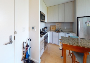 80-82 Fenwood Rd, Boston, Massachusetts 02115, 1 Bedroom Bedrooms, 3 Rooms Rooms,1 BathroomBathrooms,Residential Lease,For Rent,Fenwood Rd,73353283