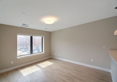 33 Rogers St., Cambridge, Massachusetts 02142, 2 Rooms Rooms,1 BathroomBathrooms,Residential Lease,For Rent,Rogers St.,73353635
