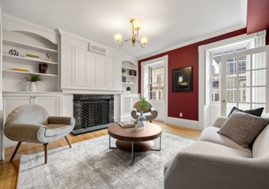 14 Pinckney Street, Boston, Massachusetts 02114, 5 Bedrooms Bedrooms, 12 Rooms Rooms,3.5 BathroomsBathrooms,Residential,For Sale,Pinckney Street,73353559