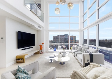 25 Channel Center St, Boston, Massachusetts 02210, 3 Bedrooms Bedrooms, 8 Rooms Rooms,3 BathroomsBathrooms,Residential,For Sale,Channel Center St,73353182