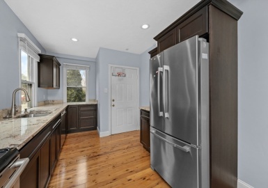 86 Summer St, Manchester, Massachusetts 01944, 3 Bedrooms Bedrooms, 5 Rooms Rooms,1.5 BathroomsBathrooms,Residential,For Sale,Summer St,73353573