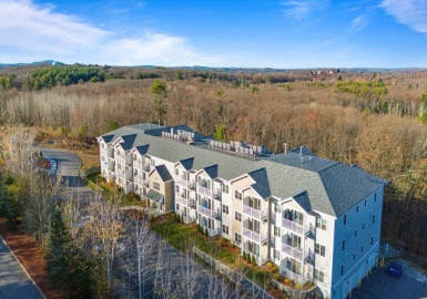 3213 Briarwood Village, Clinton, Massachusetts 01510, 2 Bedrooms Bedrooms, 3 Rooms Rooms,2 BathroomsBathrooms,Residential,For Sale,Briarwood Village,73353854