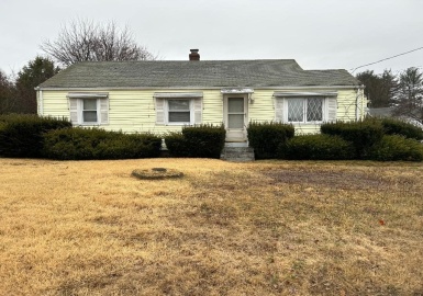 105 Denwall Drive, Springfield, Massachusetts 01119, 3 Bedrooms Bedrooms, 5 Rooms Rooms,1 BathroomBathrooms,Residential,For Sale,Denwall Drive,73353911