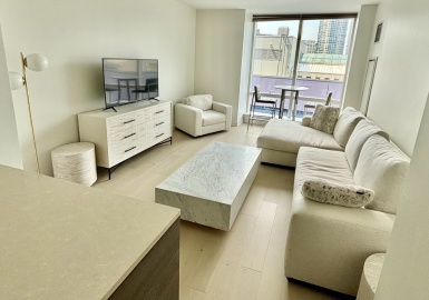 1 Franklin St, Boston, Massachusetts 02110, 1 Bedroom Bedrooms, 3 Rooms Rooms,1 BathroomBathrooms,Residential,For Sale,Millennium Tower,Franklin St,73354021