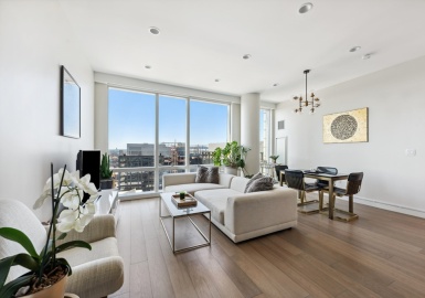 188 Brookline Ave, Boston, Massachusetts 02215, 2 Bedrooms Bedrooms, 6 Rooms Rooms,2 BathroomsBathrooms,Residential,For Sale,Pierce Boston,Brookline Ave,73354612