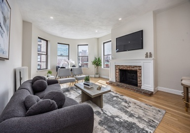 411 Marlborough St, Boston, Massachusetts 02115, 2 Bedrooms Bedrooms, 3 Rooms Rooms,1 BathroomBathrooms,Residential,For Sale,Marlborough St,73351388