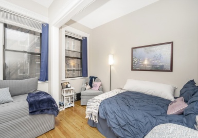 137 Peterborough, Boston, Massachusetts 02215, 2 Rooms Rooms,1 BathroomBathrooms,Residential Lease,For Rent,Peterborough,73356406