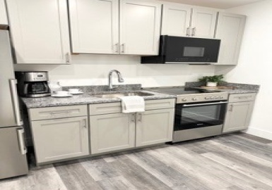 585 Essex St, Lynn, Massachusetts 01901, 1 Room Rooms,1 BathroomBathrooms,Residential Lease,For Rent,Essex St,73356531