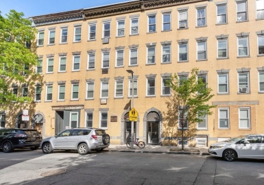 166 Cottage Street, Boston, Massachusetts 02128, 2 Bedrooms Bedrooms, 4 Rooms Rooms,1 BathroomBathrooms,Residential,For Sale,166 Cottage Street Condominium,Cottage Street,73356853
