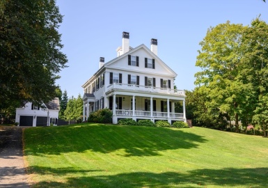 50 Lincoln Street, Hingham, Massachusetts 02043, 6 Bedrooms Bedrooms, 14 Rooms Rooms,3.5 BathroomsBathrooms,Residential,For Sale,Lincoln Street,73357497
