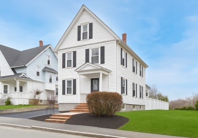 47 Whitney Ave, Lowell, Massachusetts 01850, 3 Bedrooms Bedrooms, 8 Rooms Rooms,2 BathroomsBathrooms,Residential,For Sale,Whitney Ave,73357655