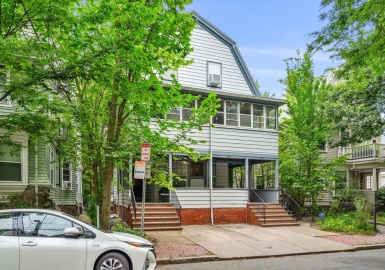 77 Dana, Cambridge, Massachusetts 02138, 1 Bedroom Bedrooms, 3 Rooms Rooms,1 BathroomBathrooms,Residential Lease,For Rent,Dana,73357886