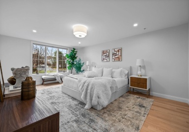 77 Waverley Avenue, Watertown, Massachusetts 02472, 3 Bedrooms Bedrooms, 9 Rooms Rooms,2.5 BathroomsBathrooms,Residential,For Sale,Nally Estates,Waverley Avenue,73358039