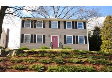 298 Mystic St, Arlington, Massachusetts 02474, 4 Bedrooms Bedrooms, 8 Rooms Rooms,2.5 BathroomsBathrooms,Residential Lease,For Rent,Mystic St,73359236