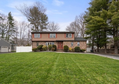 38 Ranger Rd, Natick, Massachusetts 01760, 4 Bedrooms Bedrooms, 12 Rooms Rooms,2.5 BathroomsBathrooms,Residential Lease,For Rent,Ranger Rd,73359819