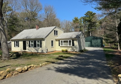 63 Sidewinder Road, Falmouth, Massachusetts 02536, 4 Bedrooms Bedrooms, 7 Rooms Rooms,2 BathroomsBathrooms,Residential,For Sale,Sidewinder Road,73359705